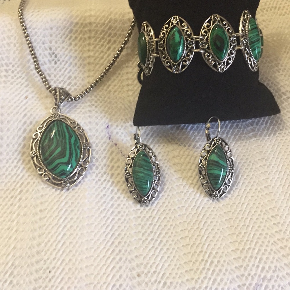 Silver set